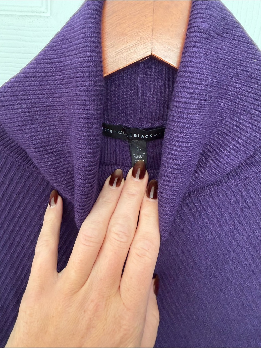 WHBM Sweater - Picture 2 of 3